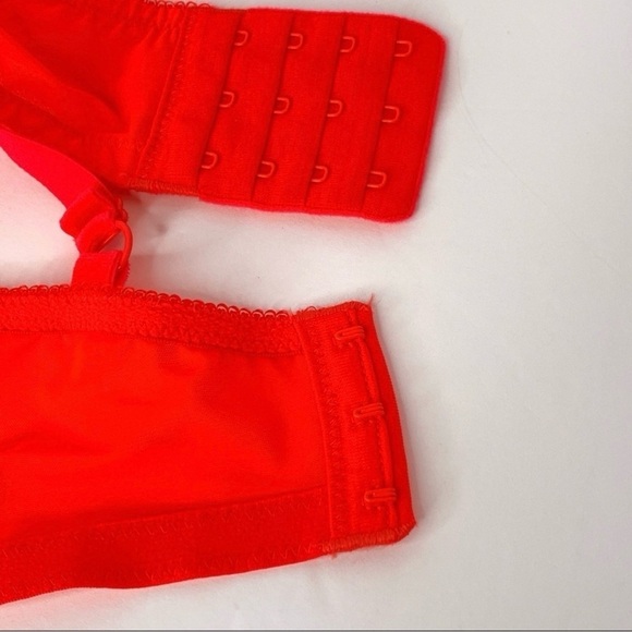 VICTORIA’S SECRET Dream Angels balconette Red Rhinestones Underwire bra 36DD/36E - Picture 6 of 7